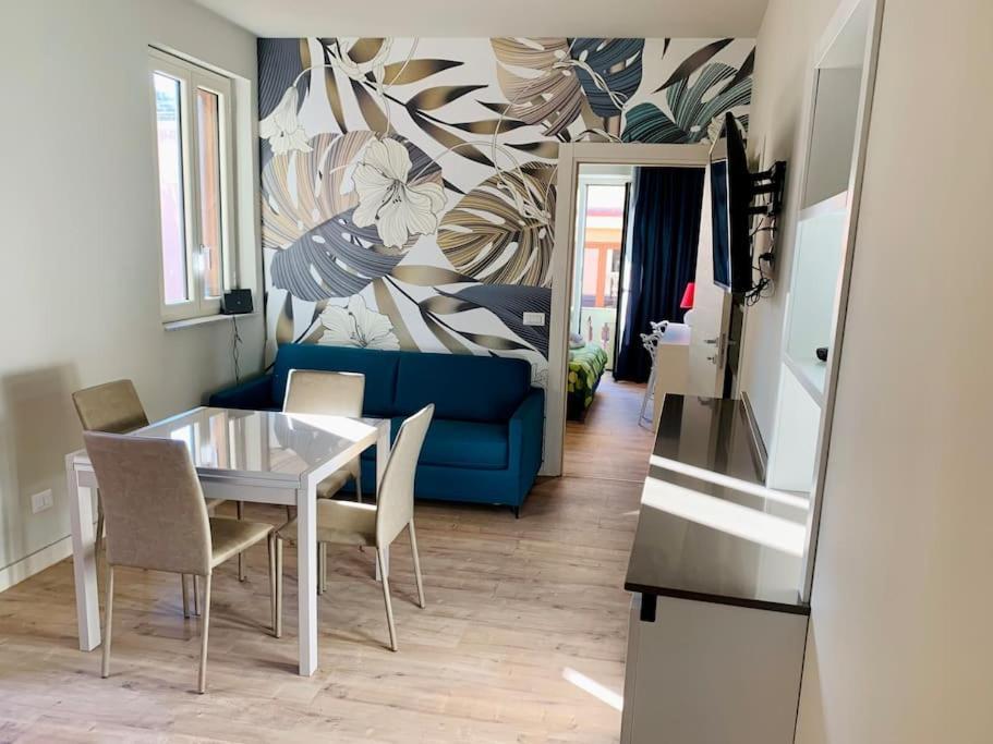 Alex Charme Central Apartments - Corso Umberto Taormina Bagian luar foto
